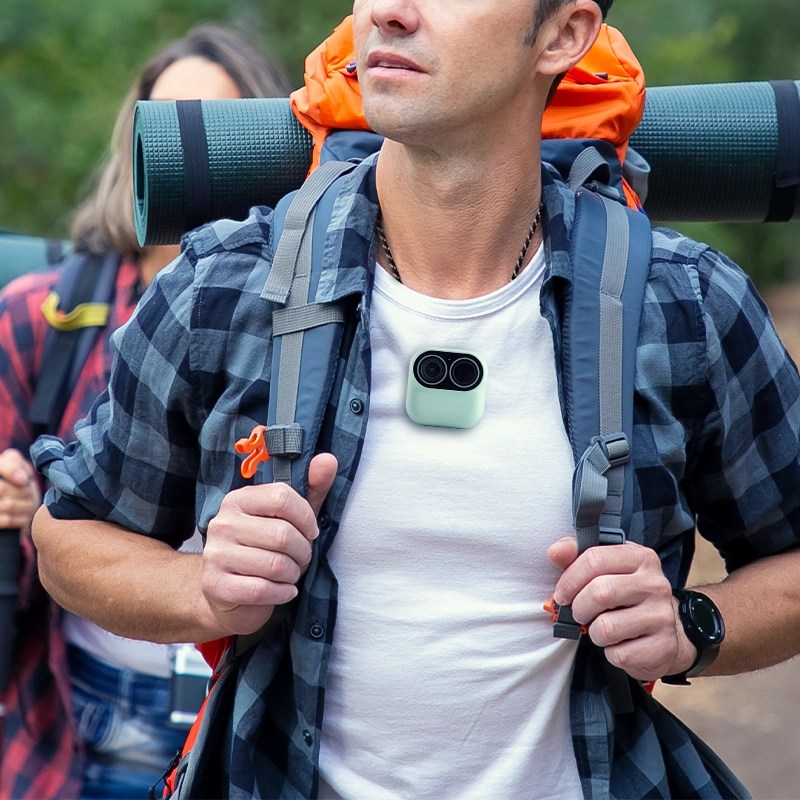 Dipo Mology Camera AI for travel vloggers